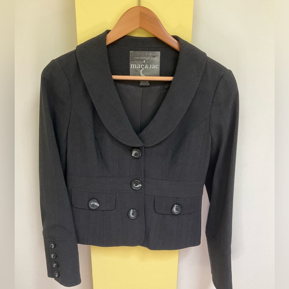Mac and Jac Blazer-size 4